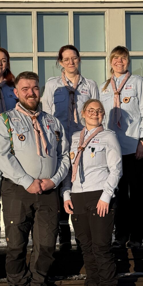 Gilwell foringjaþjálfun – útskriftarhópur Hraunbúa